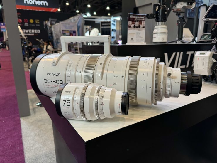 Cái nhìn đầu tiên về ống kính zoom toàn khung hình Viltrox Luna 30-300mm T4